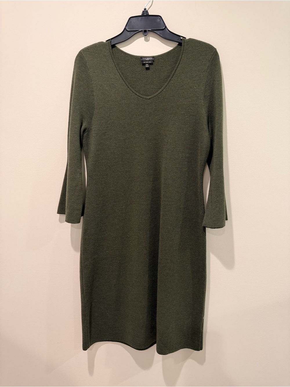 Talbots Olive 100% Merino Wool Soft & Cozy Knit V-Neck Midi Dress MP